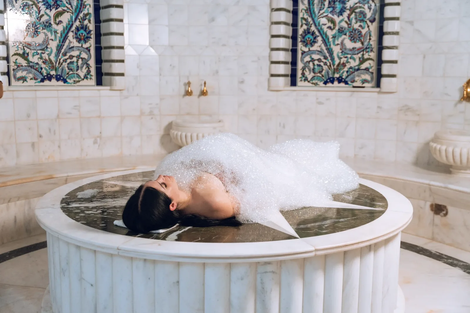 Badegang Sultan in der Hamam Oase Baden